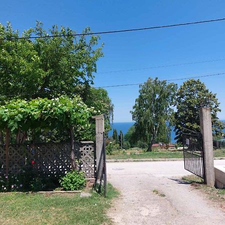 Krimski Guest House&Bungalows Byala  Exterior foto
