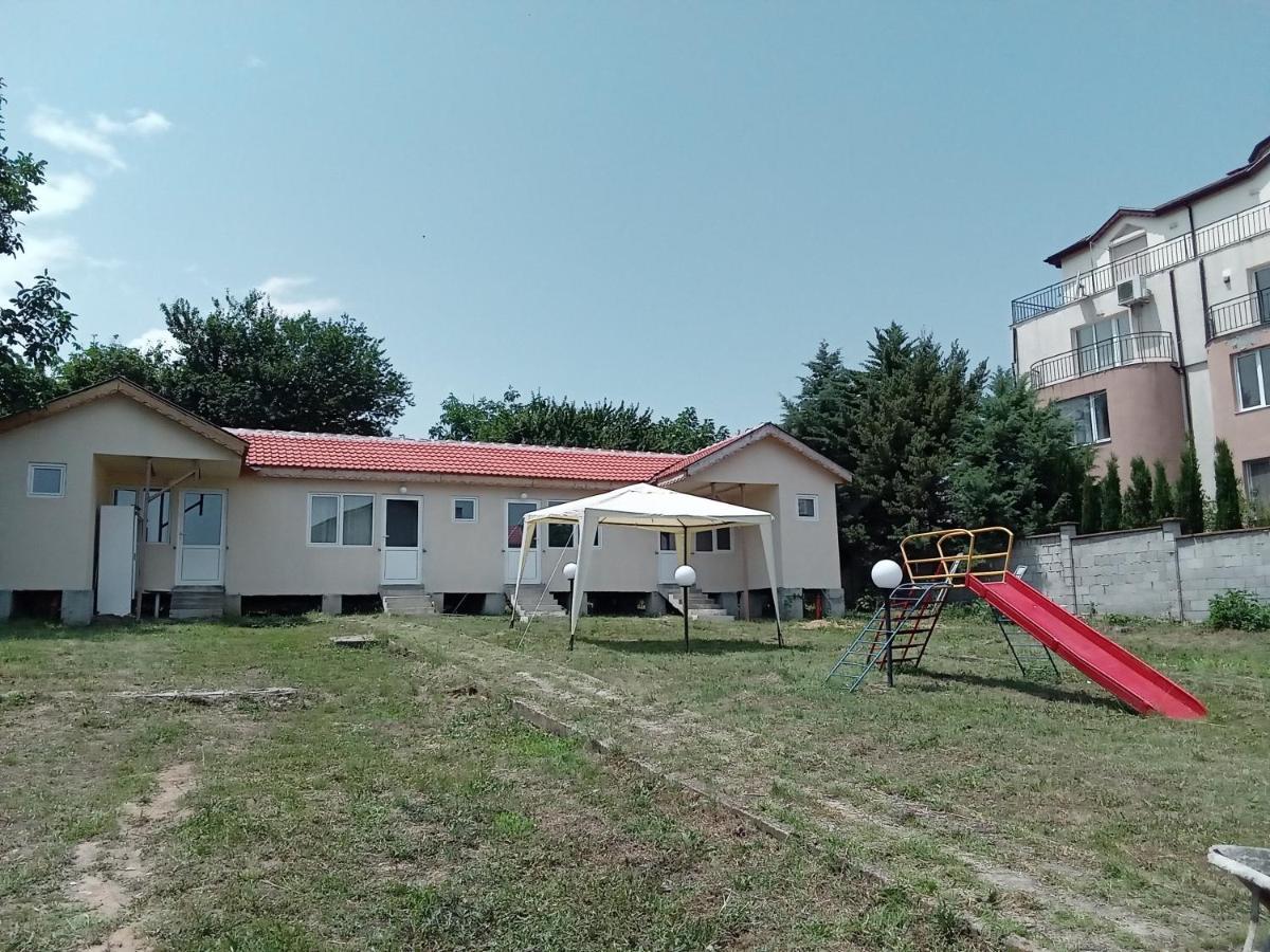 Krimski Guest House&Bungalows Byala  Exterior foto